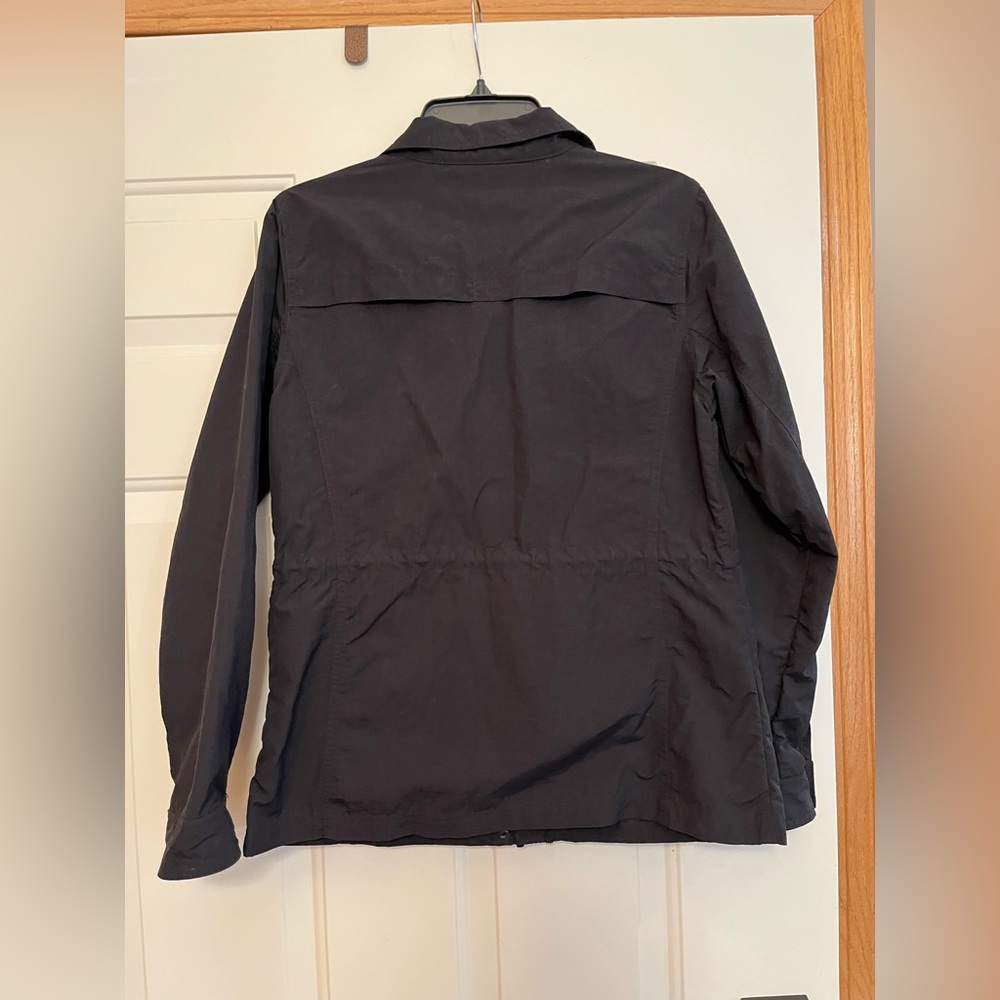 Women’s Eddie Bauer black utility active hiking casual jacket. Size small - Picture 2 of 8